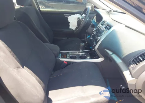 2014 Nissan Altima 2.5 S from USA, damaged, VIN 1N4AL3AP3EC102025